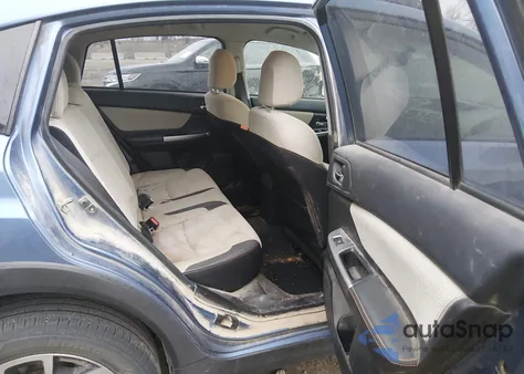 2016 Subaru Crosstrek 2.0I Premium z USA, uszkodzony, nr VIN JF2GPABCXG8243223